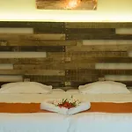Kaban 44 Hotel