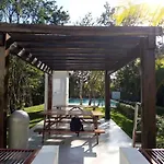 Cozy Family Vacation Home Near The Beach!