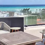 The Boat Studio Penthouse With Private Pool