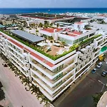 The Reef 28