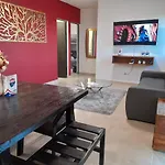 Comfy Apartment HOEStel Punta Estrella!