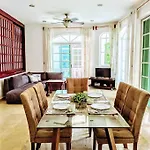 9Br 6Ba Large Groups! Best Location In Town Walk To Beach, 5Th Ave Cozumel Ferry, Shopping, Nightlife! Roof Plunge Pool!! Castillo Playacar Fase 1 25Max