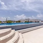 Infinito Condos Playa del Carmen