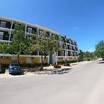 Suites Riviera