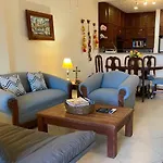 Bonito Departamento Frente Al Mar Completamente Equipado A Solo Dos Cuadras De La Quinta Avenida Vigilancia 24Hrs