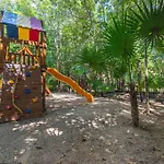 Beautiful 4Br, Up To 8 Guests, Private Pool, 10 Min To Beach