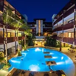 Paradise: 2 Bed 2 Bath Downtown