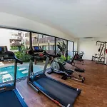 Paradise: 2 Bed 2 Bath Downtown