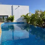 Menesse 38 Studio King Bed Roof Pool Playa Center