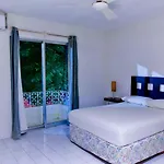 El Tropical Playa Del Carmen