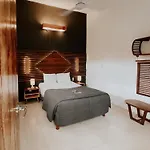 Che Playa Hostel & Bar Adults Only