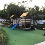 Casa En Playa Del Carmen Albercas Estacionamientos