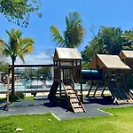 Awa Playacar F304