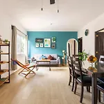 3 Bedroom Apartment In Quiet Residential Area