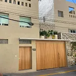 Tropical 1Br Apt Downtown, Next To The Beach And 5Av