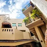 Tropical 1Br Apt Downtown, Next To The Beach And 5Av