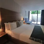 Kaab South Beach By The Spot Rentals
