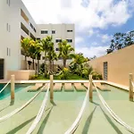 Penthouse With Jungle View Terrace Gym Pool Hottub