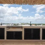 Kumaru Suites By Bvr
