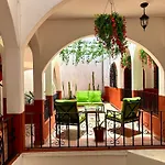 Coco De Mar Quinta Avenida