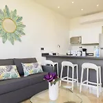 Tropic Playa Apartments