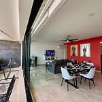 Feel At Home Just A Few Meters From The Sea!