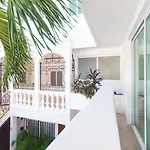 Mansion Mauresque