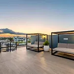 The Boat Residences 16 People