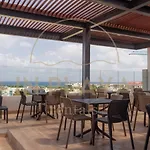 2Br In Central Location, 100Mb Wifi, Condo Ipana