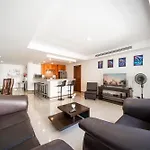 Modern 3Br Condo In The Center Of Playa Del Carmen - Muuyal 304