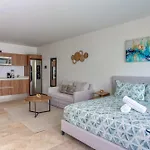 Chic Studio At My Menesse In Playa With Roof Pool