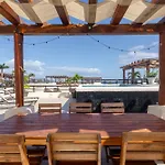 Magnificent Oceanview Rooftop Lounge With Plunge Pool