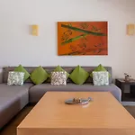 Magnificent Oceanview Rooftop Lounge With Plunge Pool