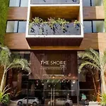 Luminous 1 Br. Steps Away From The Beach