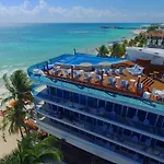 The Carmen Hotel - Ocean Front (Adults Only)