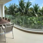 Apartment In Playa Del Carmen With Private Beach