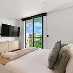 Suite Jungle Studio With Views Walk Everywhere
