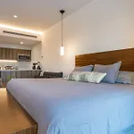 Serene Escape Tl A214