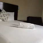 Olive Hotel & Boutique