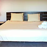 B&B Siplaya