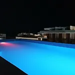 5Th Coral Suites By Holiday In Playa