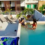 La Mar Hotel Boutique - 5Th Avenue