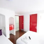 Hotel Partyholic