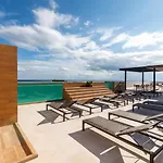 Distrito Corazon Playa