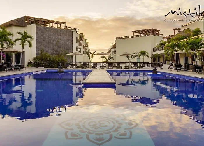 Aldea Thai By Mistik Vacation Rentals
