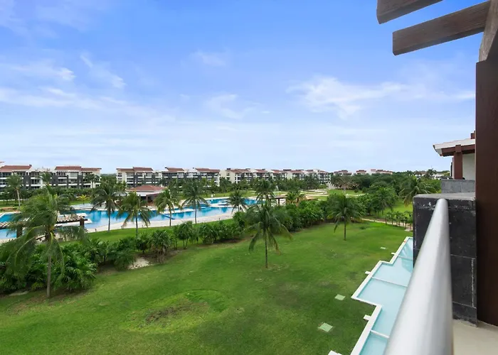 Exclusive Ocean-View Condo In Riviera Maya