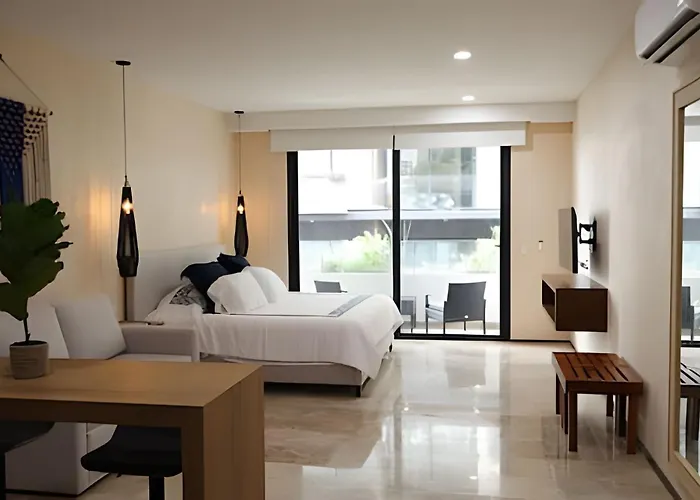Private Luxury Studio With Pool