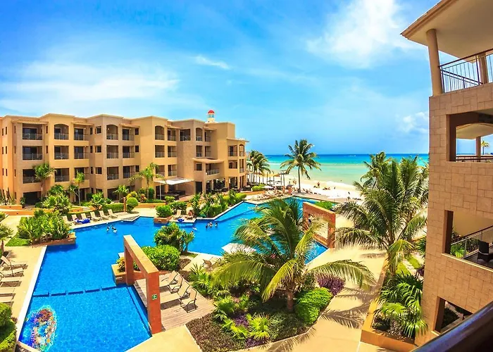 El Faro Oceanfront Apartments By Bvr