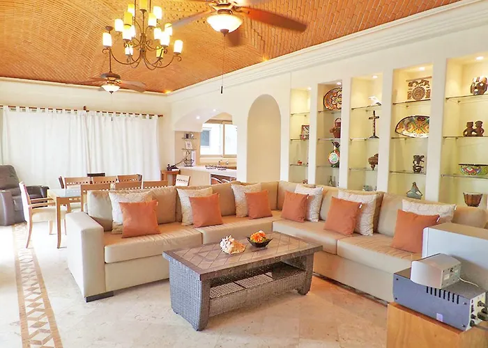 Jalach Naj Luxury Villa