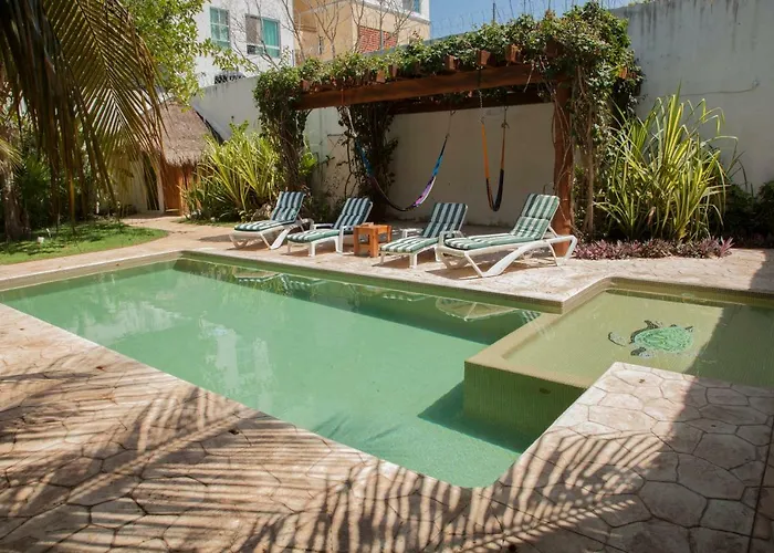 Beautiful Private Villa For 16 Pax With Garden, Bbq And Pool, Playa Del Carmen